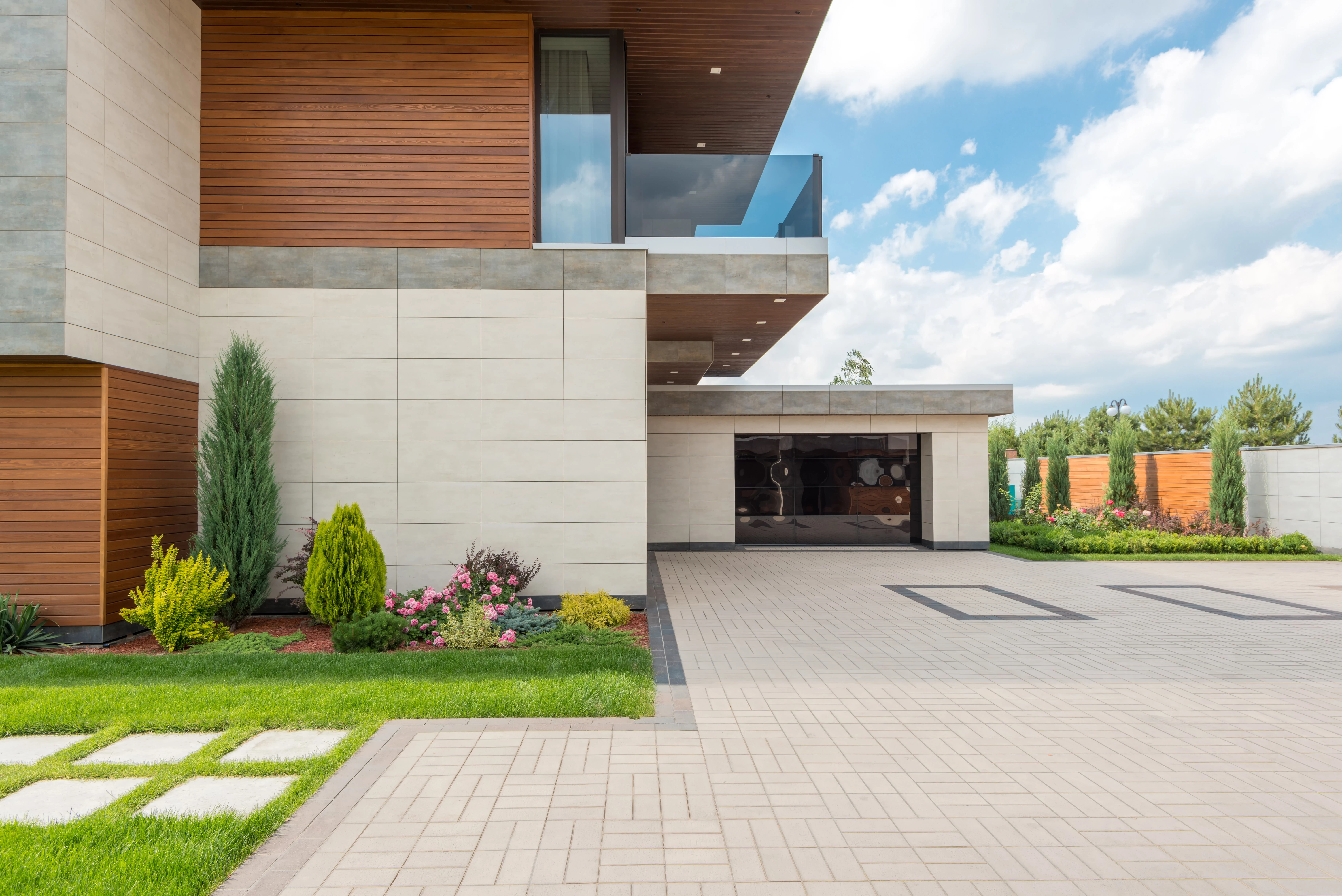 Residential garage door in Falls Church