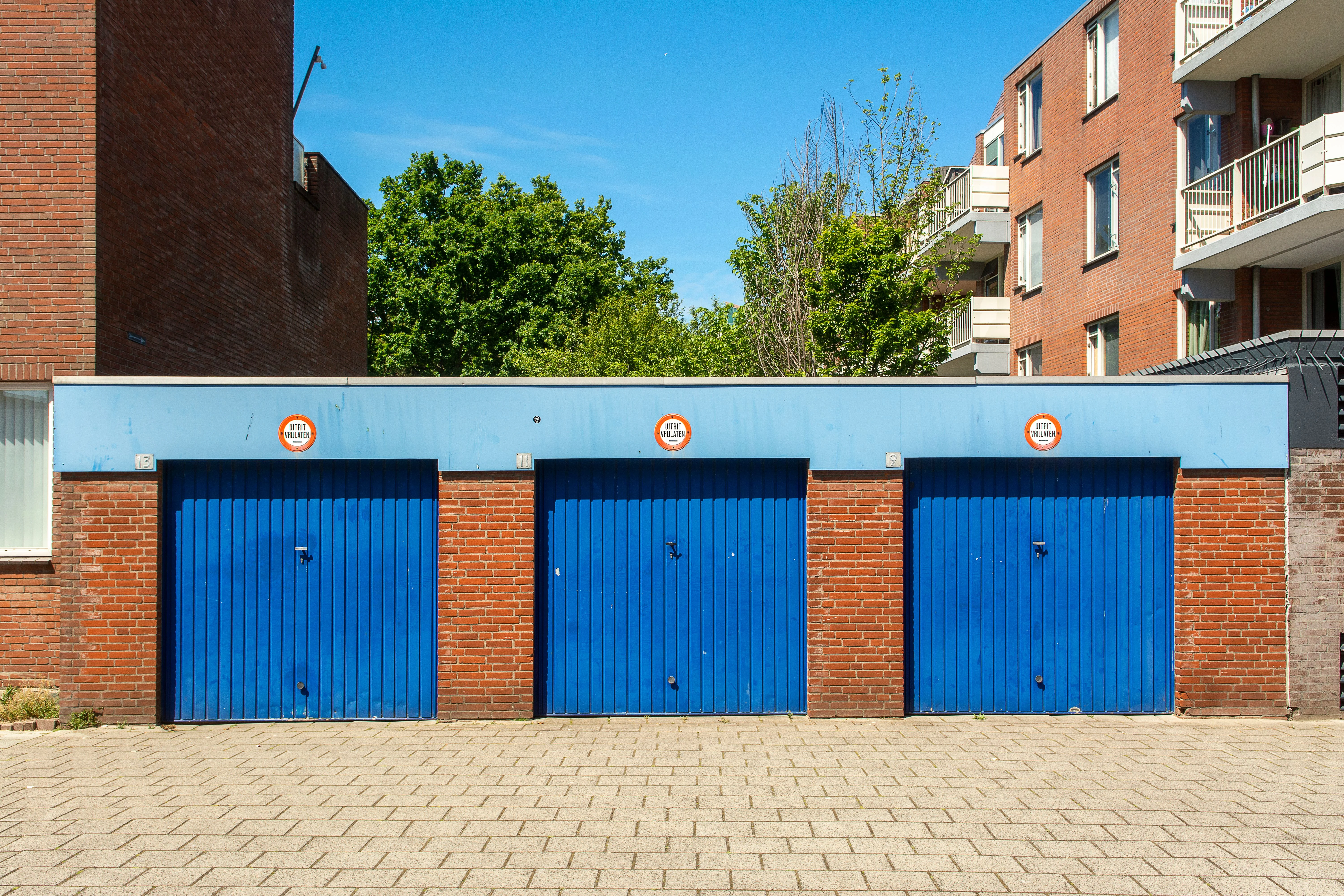 Residential garage door in Vienna